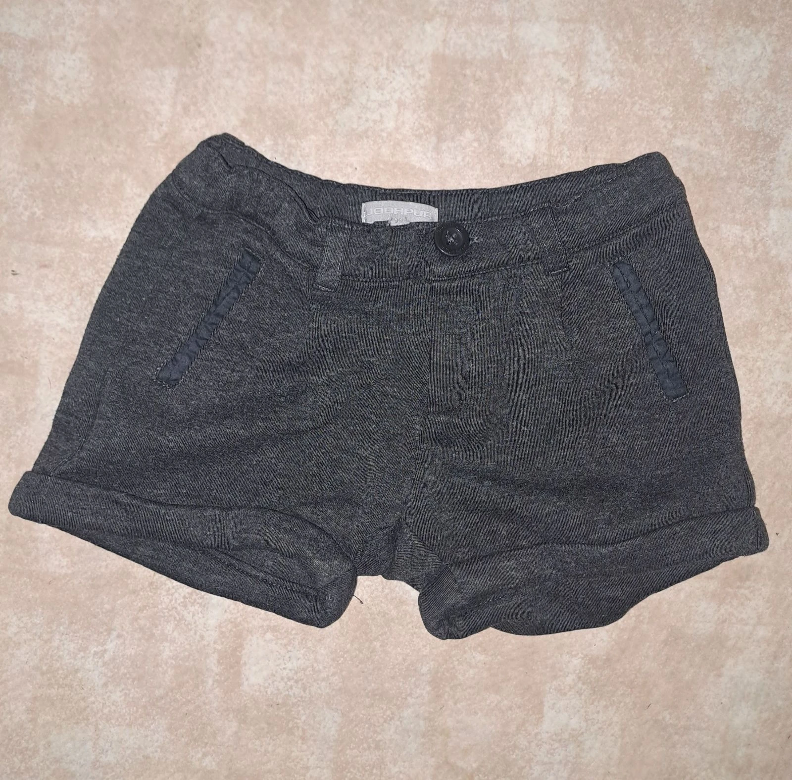 Short taille 4/5 ans